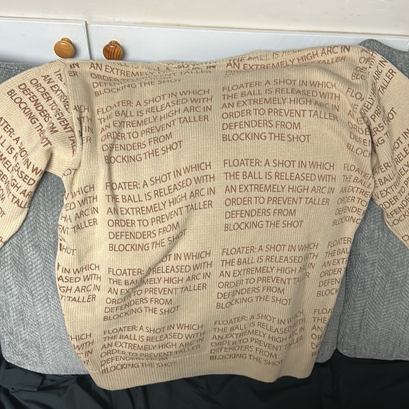 ZARA Basketball Vintage Sweater - Picture 4 of 4